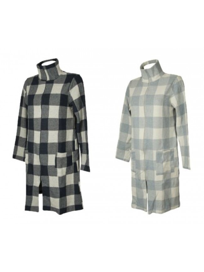 Vestaglia on sale aperta davanti